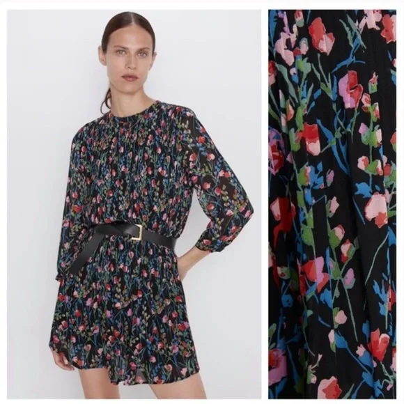 NWT | Zara Annie Dress Pleated Floral Print Medium - Picture 3 of 9